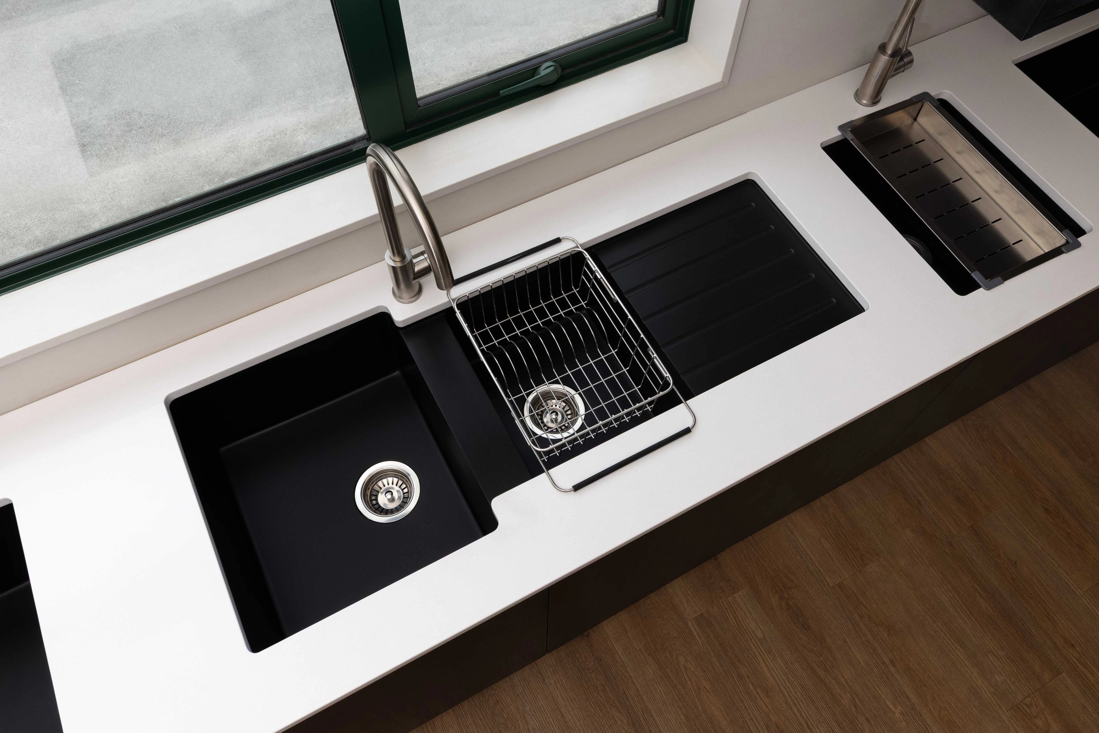 Kitchen Sinks and Accessories