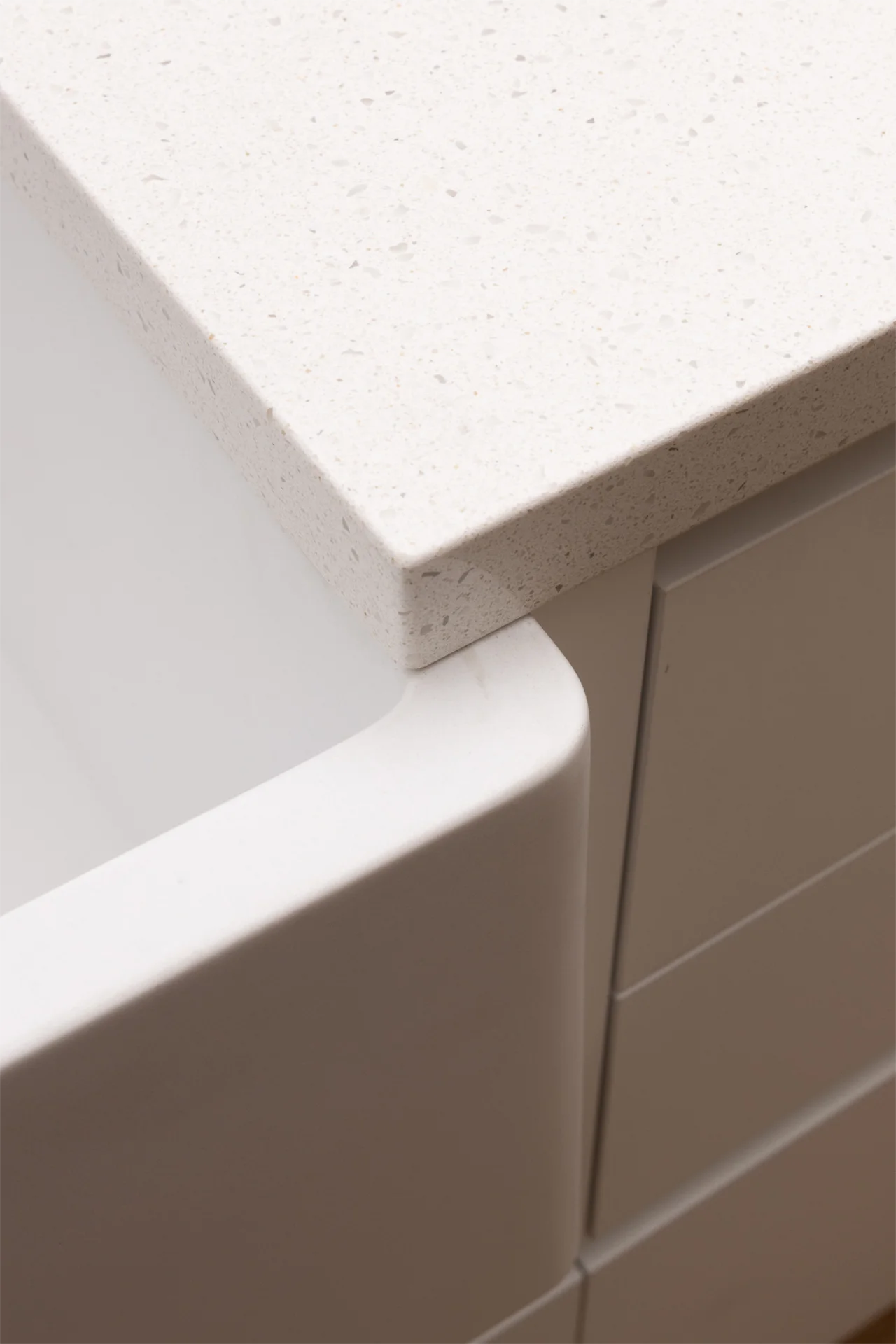 394/394 Double Butler Sink (White Granite)